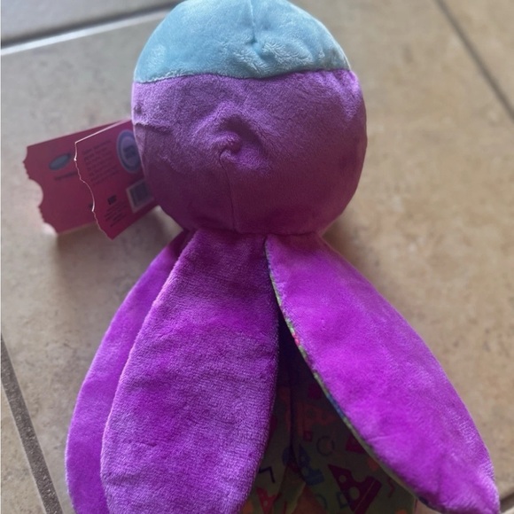 Bark Arcade Ollie Plush Dog Toy Large BNWT New Crinkle Squeaker Whip-n-Flip - Picture 3 of 9